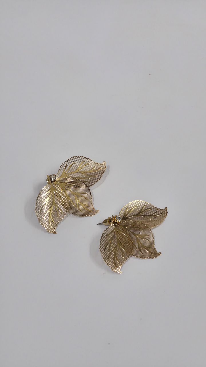 گوشواره برگ طلایی 1003